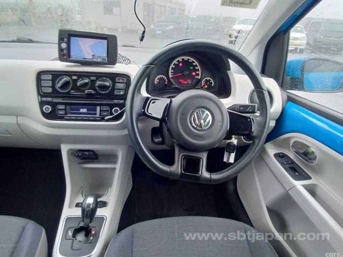 Volkswagen up! Hatchback, Petrol, 2015, Blue
