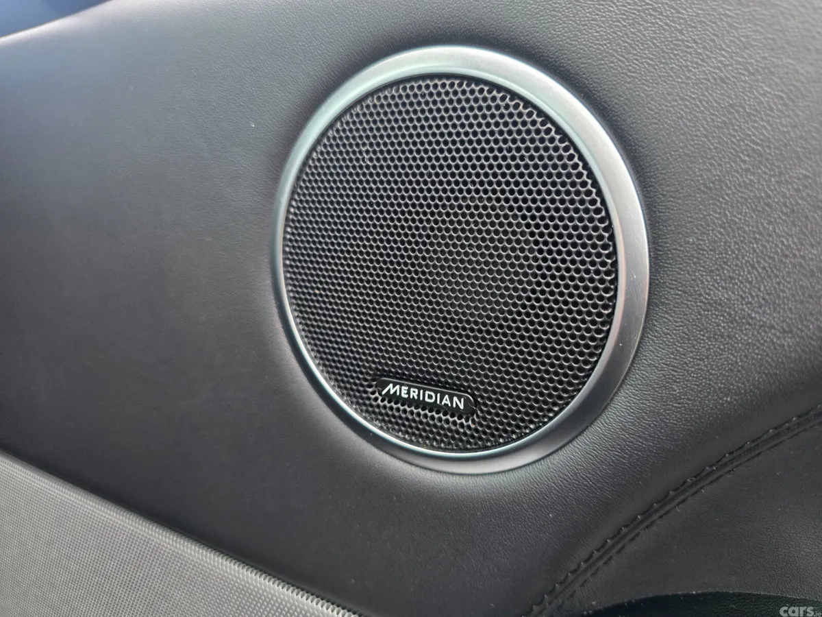 Land Rover Range Rover SUV, Petrol Plug-in Hybrid, 2021, Grey