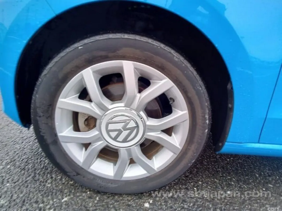 Volkswagen up! Hatchback, Petrol, 2015, Blue