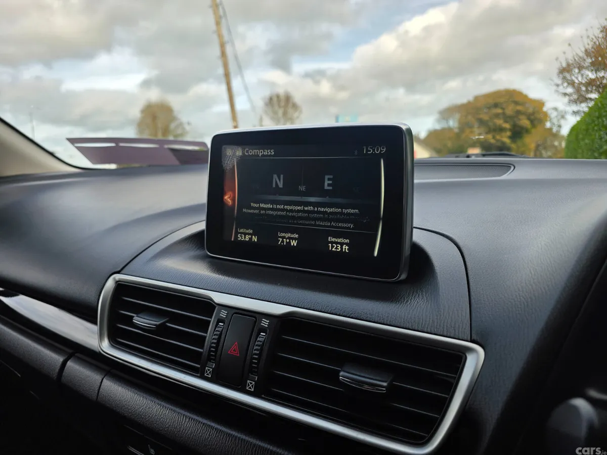 Mazda Mazda3 Hatchback, Diesel, 2016, Black