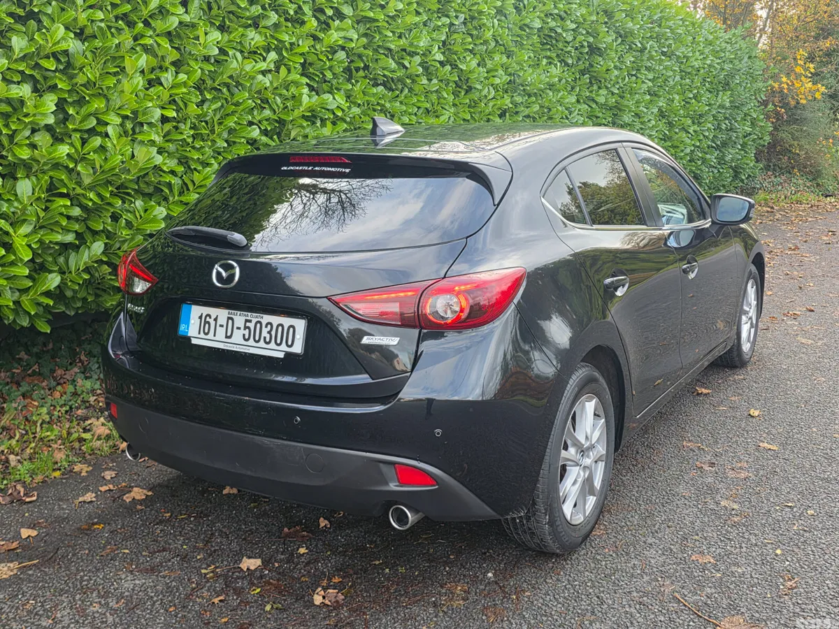 Mazda Mazda3 Hatchback, Diesel, 2016, Black