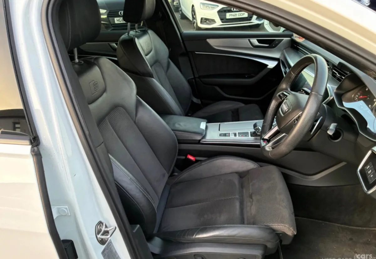Audi A6 Saloon, Diesel, 2019, White