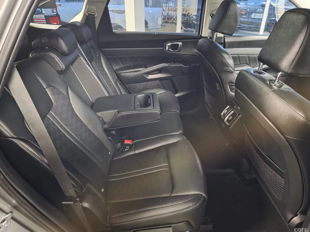 Kia Sorento SUV, Diesel, 2024, Grey