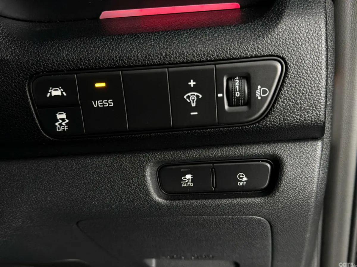 Kia Niro Hatchback, Electric, 2021, Blue