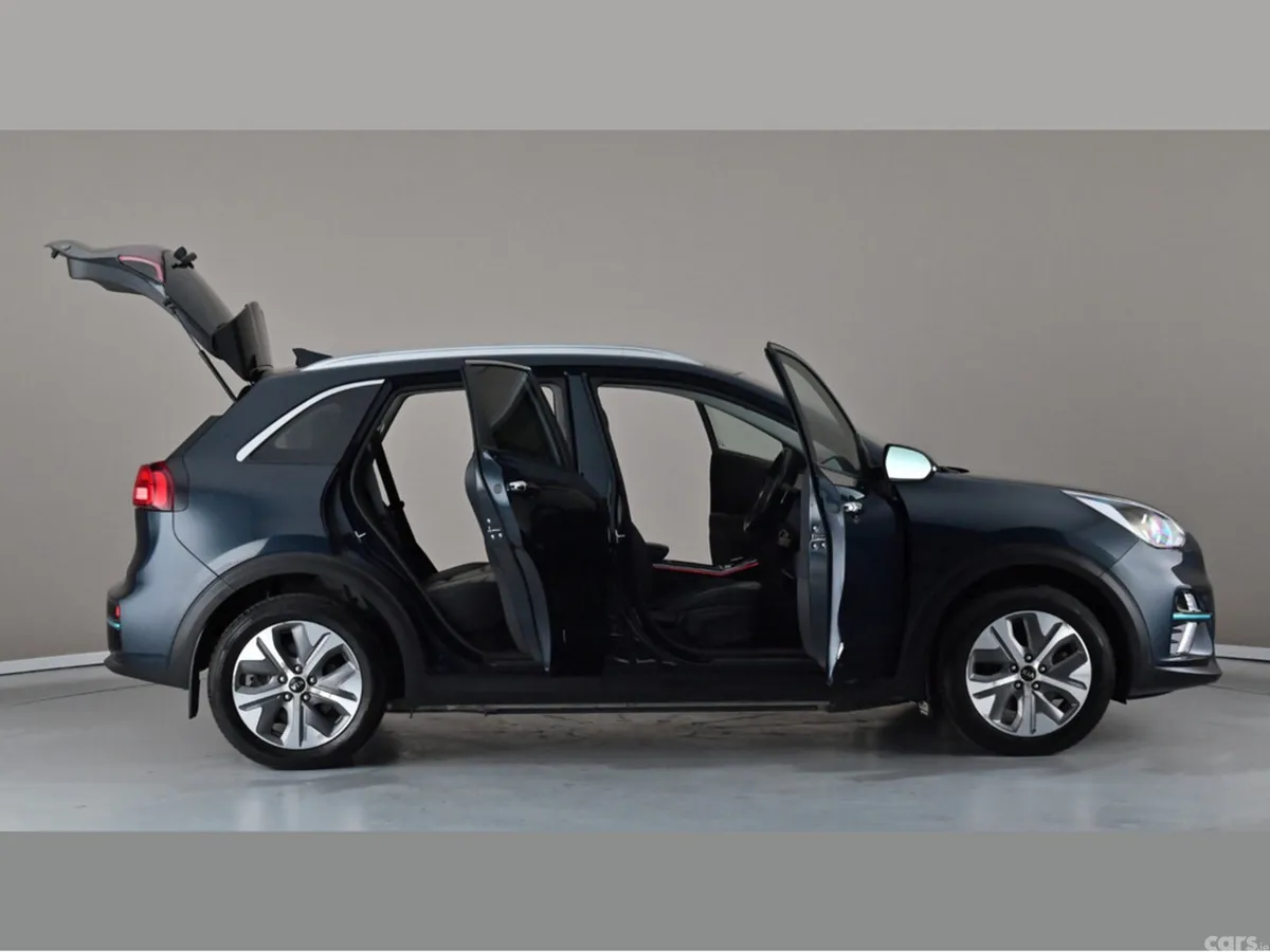 Kia Niro Hatchback, Electric, 2021, Blue