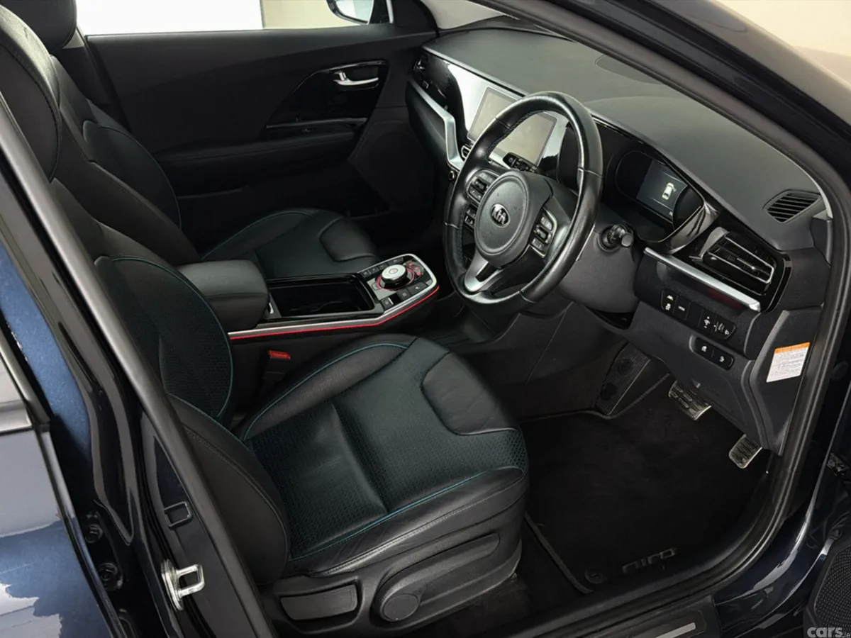 Kia Niro Hatchback, Electric, 2021, Blue