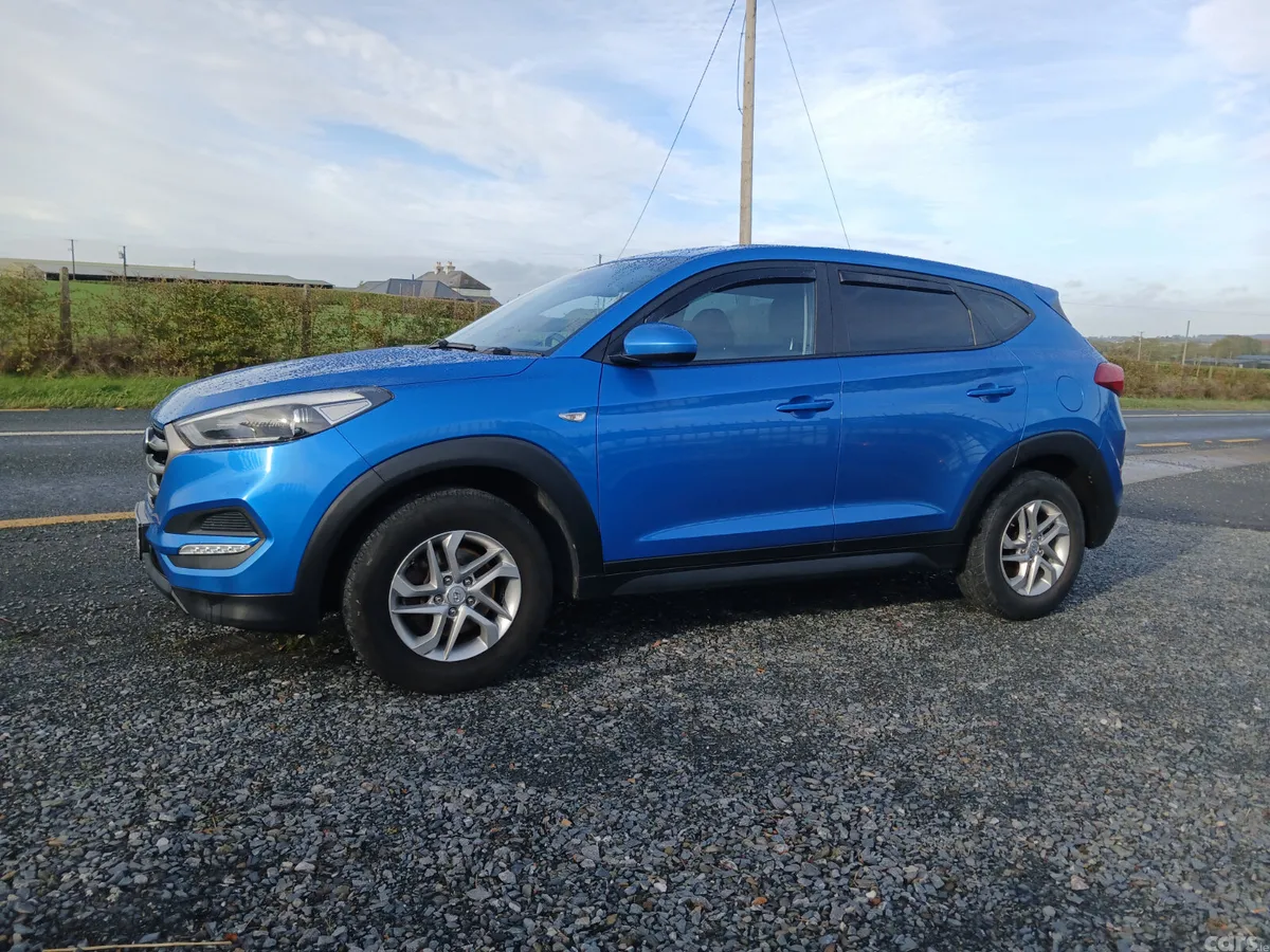 Hyundai Tucson SUV, Diesel, 2016, Blue