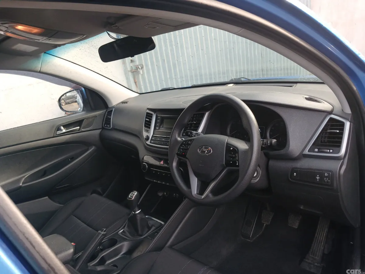 Hyundai Tucson SUV, Diesel, 2016, Blue