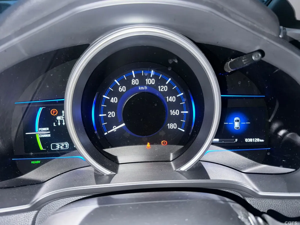 Honda Fit Hatchback, Petrol Hybrid, 2017, Blue