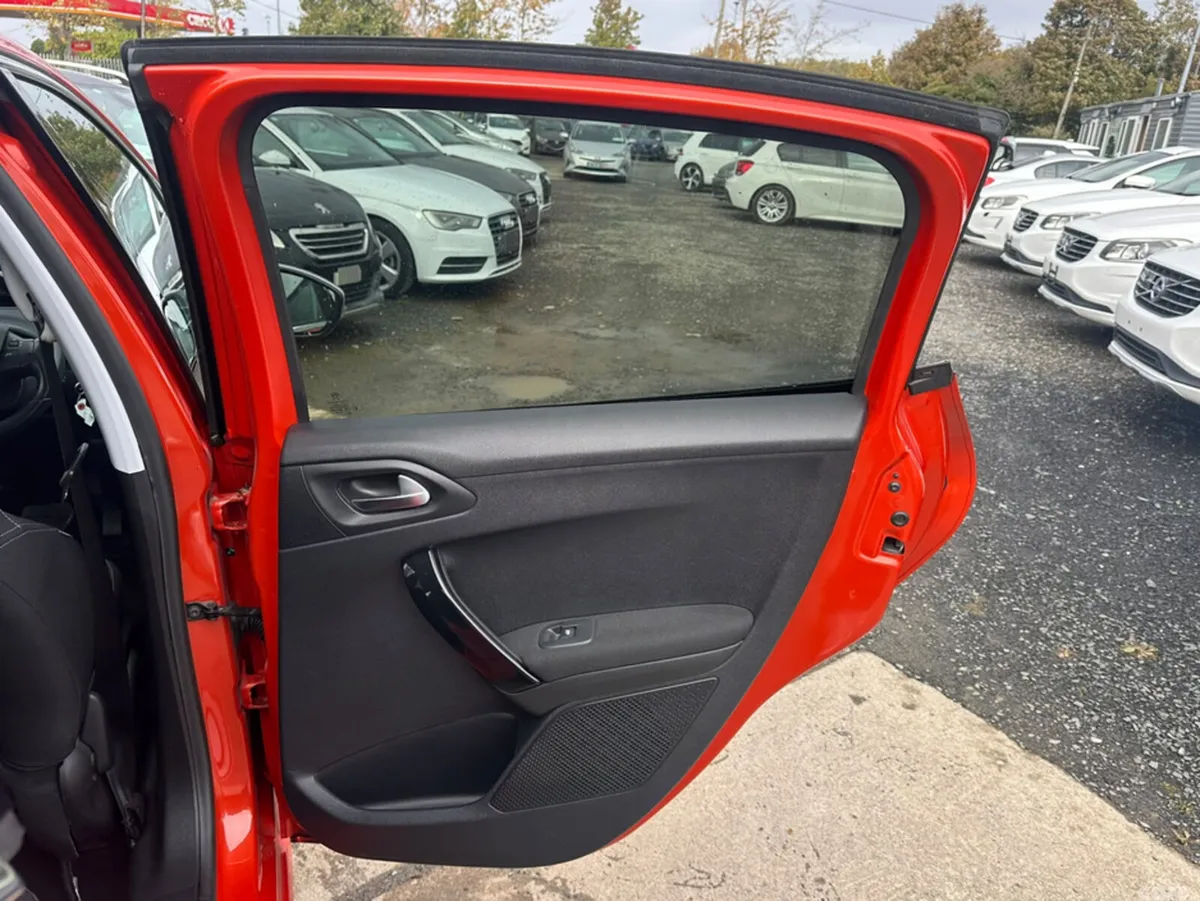 Peugeot 208 Hatchback, Petrol, 2017, Orange