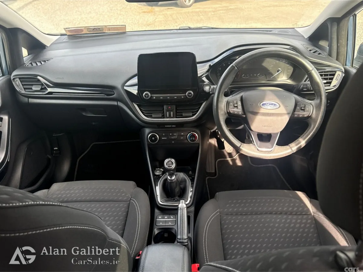 Ford Fiesta Hatchback, Petrol, 2020, Blue