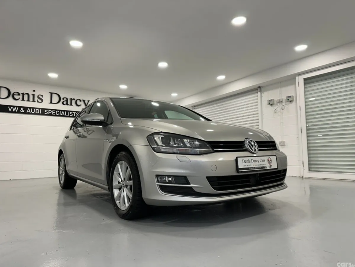 Volkswagen Golf Hatchback, Petrol, 2016, Silver