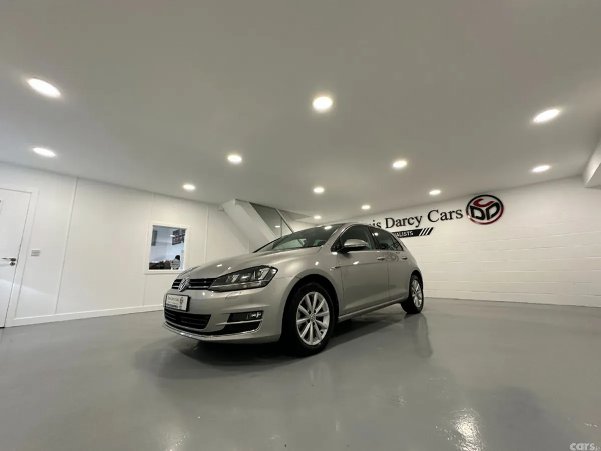 Volkswagen Golf Hatchback, Petrol, 2016, Silver
