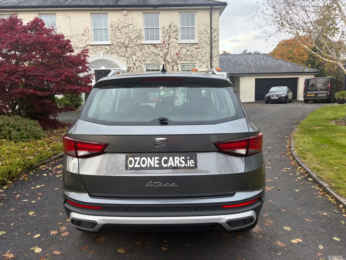 SEAT Ateca Hatchback, Petrol, 2023, Grey