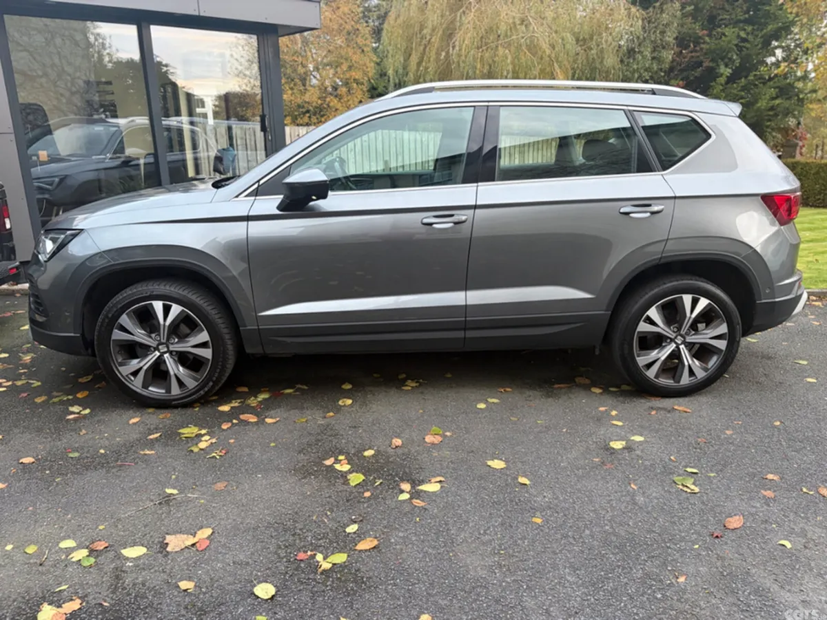 SEAT Ateca Hatchback, Petrol, 2023, Grey