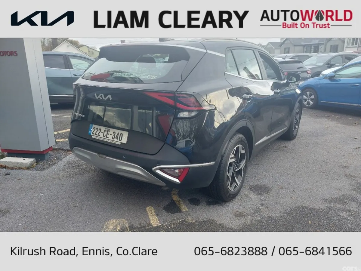 Kia Sportage MPV, Diesel, 2022, Black