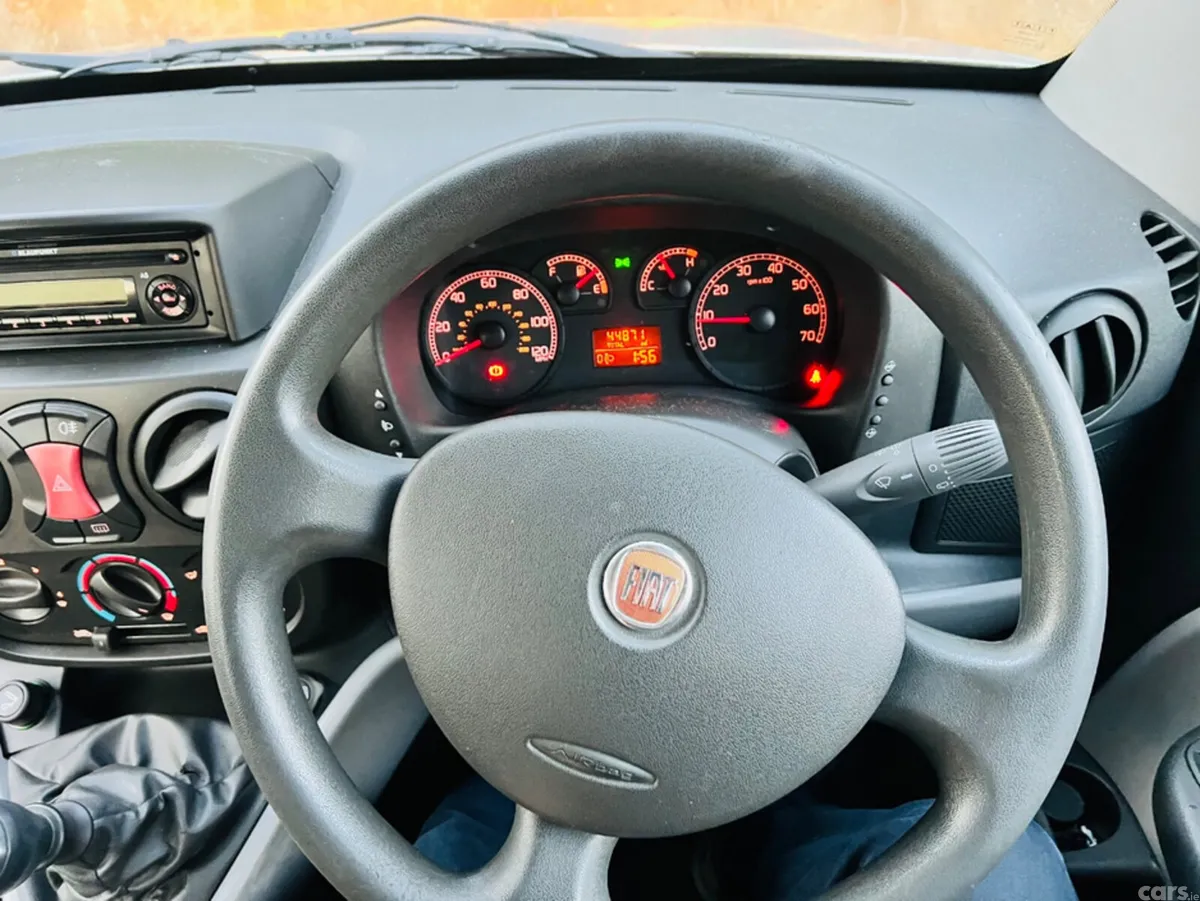 Fiat Doblo MPV, Petrol, 2009, Silver