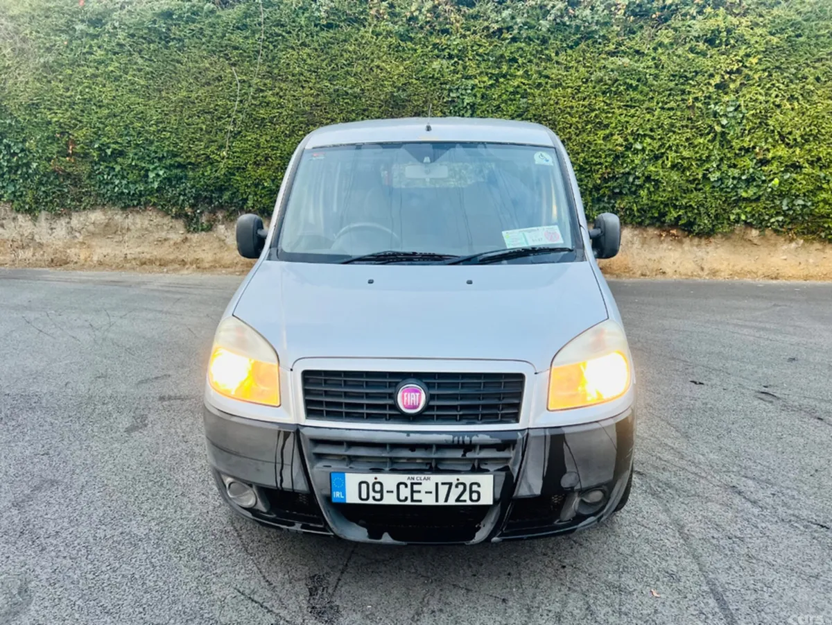 Fiat Doblo MPV, Petrol, 2009, Silver