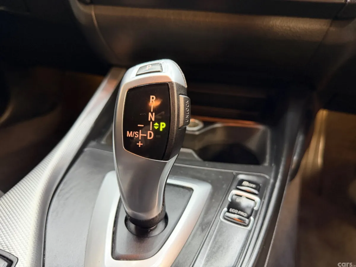 BMW 1-Series Hatchback, Petrol, 2012, White
