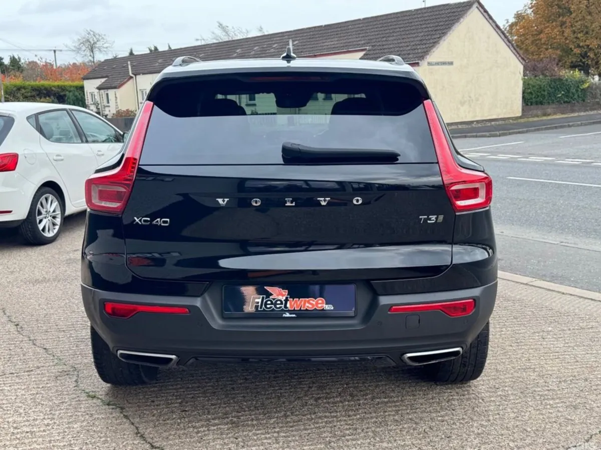 Volvo XC40 SUV, Petrol, 2020, Black
