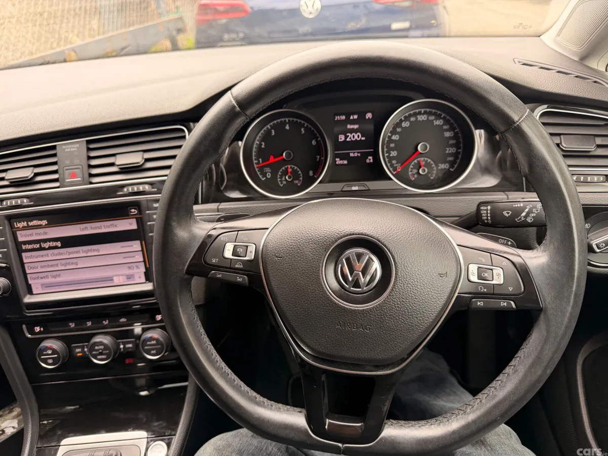 Volkswagen Golf Hatchback, Petrol, 2015, Blue