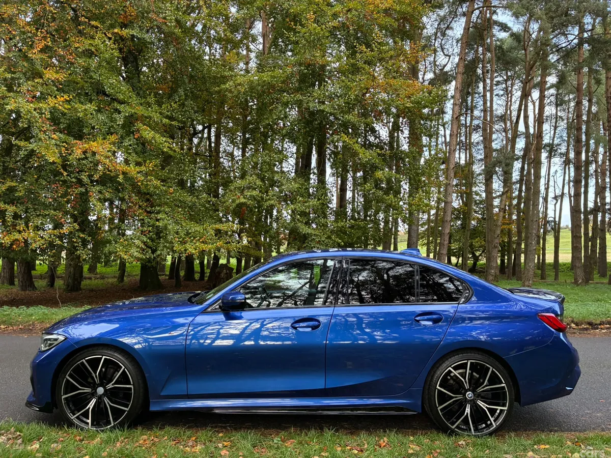 BMW 3-Series Saloon, Diesel, 2022, Blue