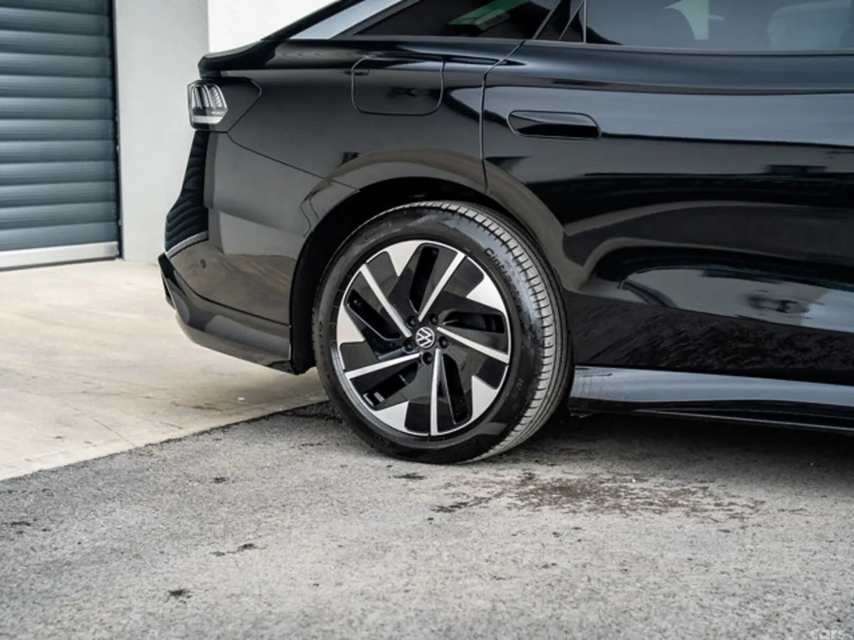 Volkswagen ID.7 Hatchback, Electric, 2026, Black