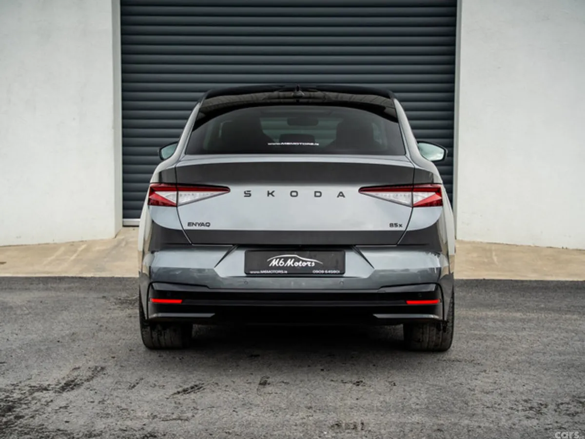 Skoda Enyaq Hatchback, Electric, 2025, Grey