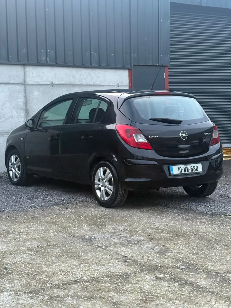 Opel Corsa Hatchback, Diesel, 2010, Black