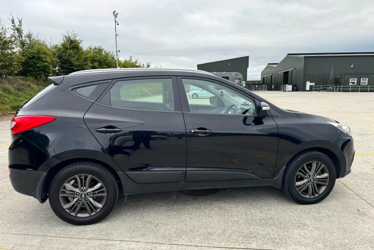 Hyundai ix35 SUV, Diesel, 2015, Black