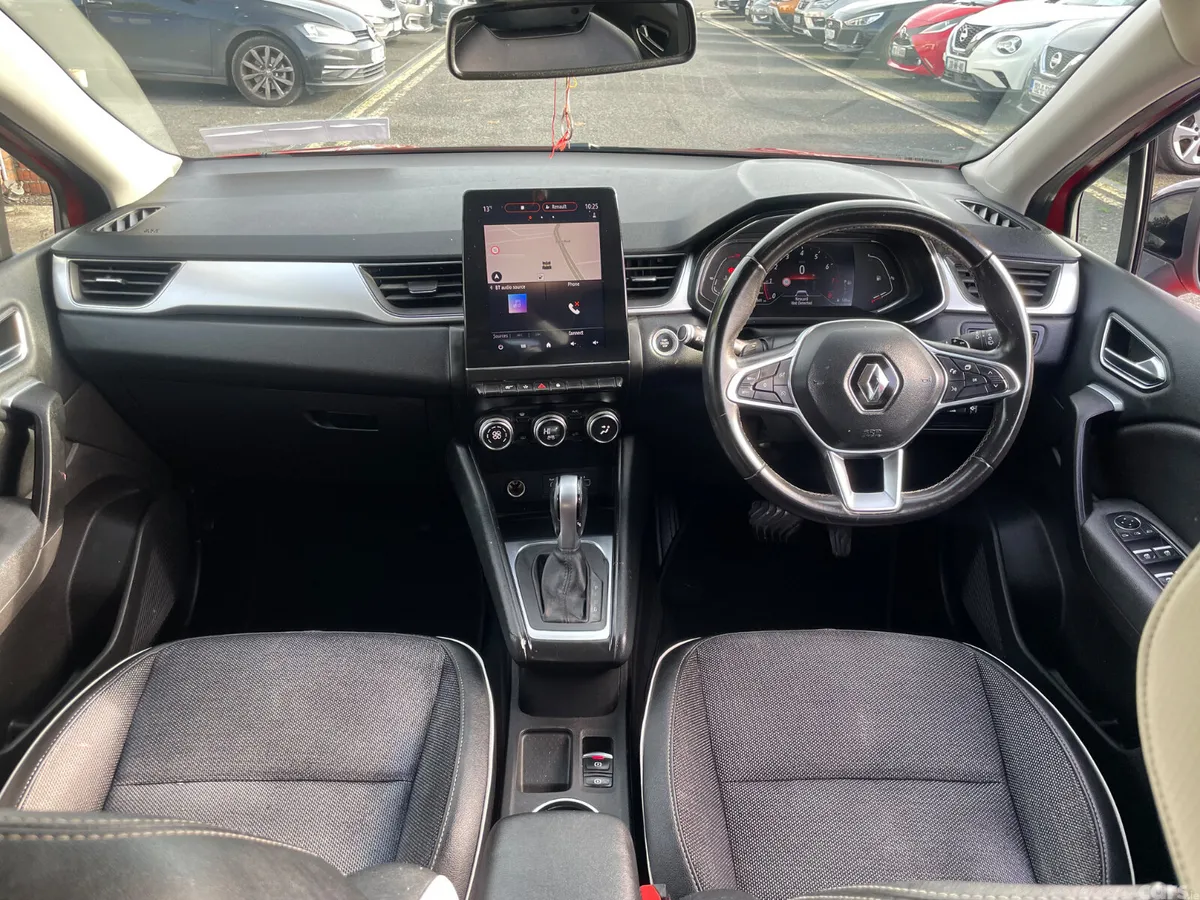 Renault Captur Hatchback, Petrol, 2020, Red