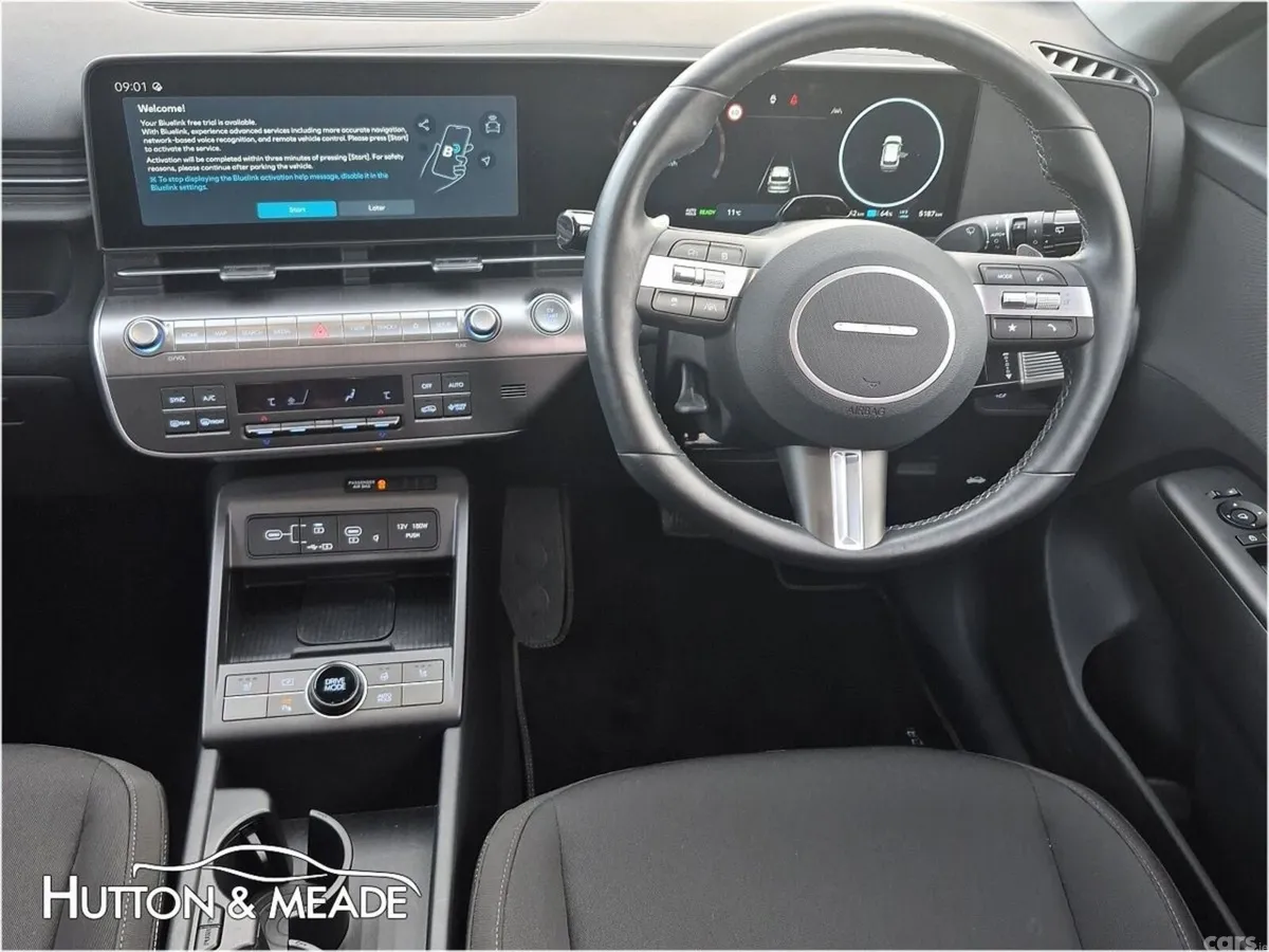 Hyundai KONA SUV, Electric, 2026, Silver