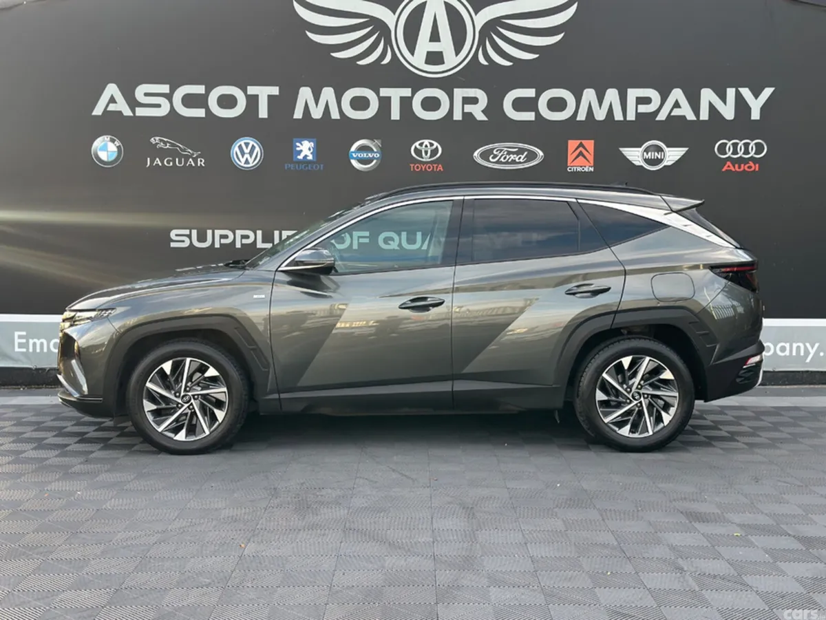 Hyundai Tucson MPV, Diesel, 2021, Grey