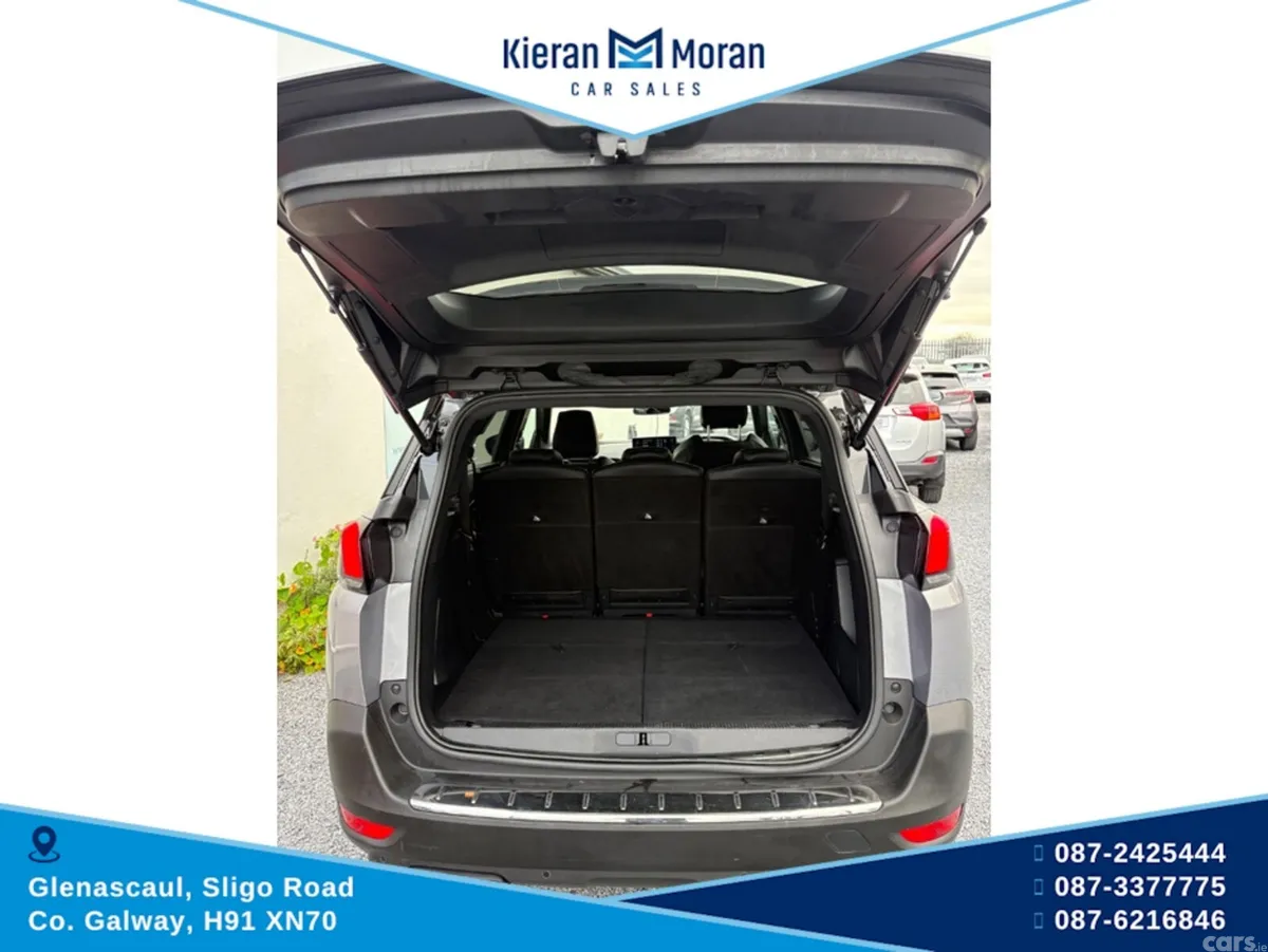 Peugeot 5008 MPV, Diesel, 2024, Grey
