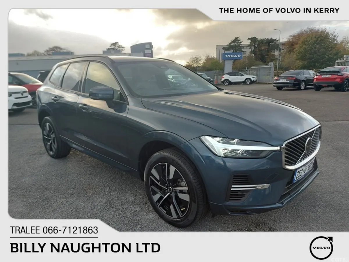 Volvo XC60 SUV, Petrol Plug-in Hybrid, 2025, Blue