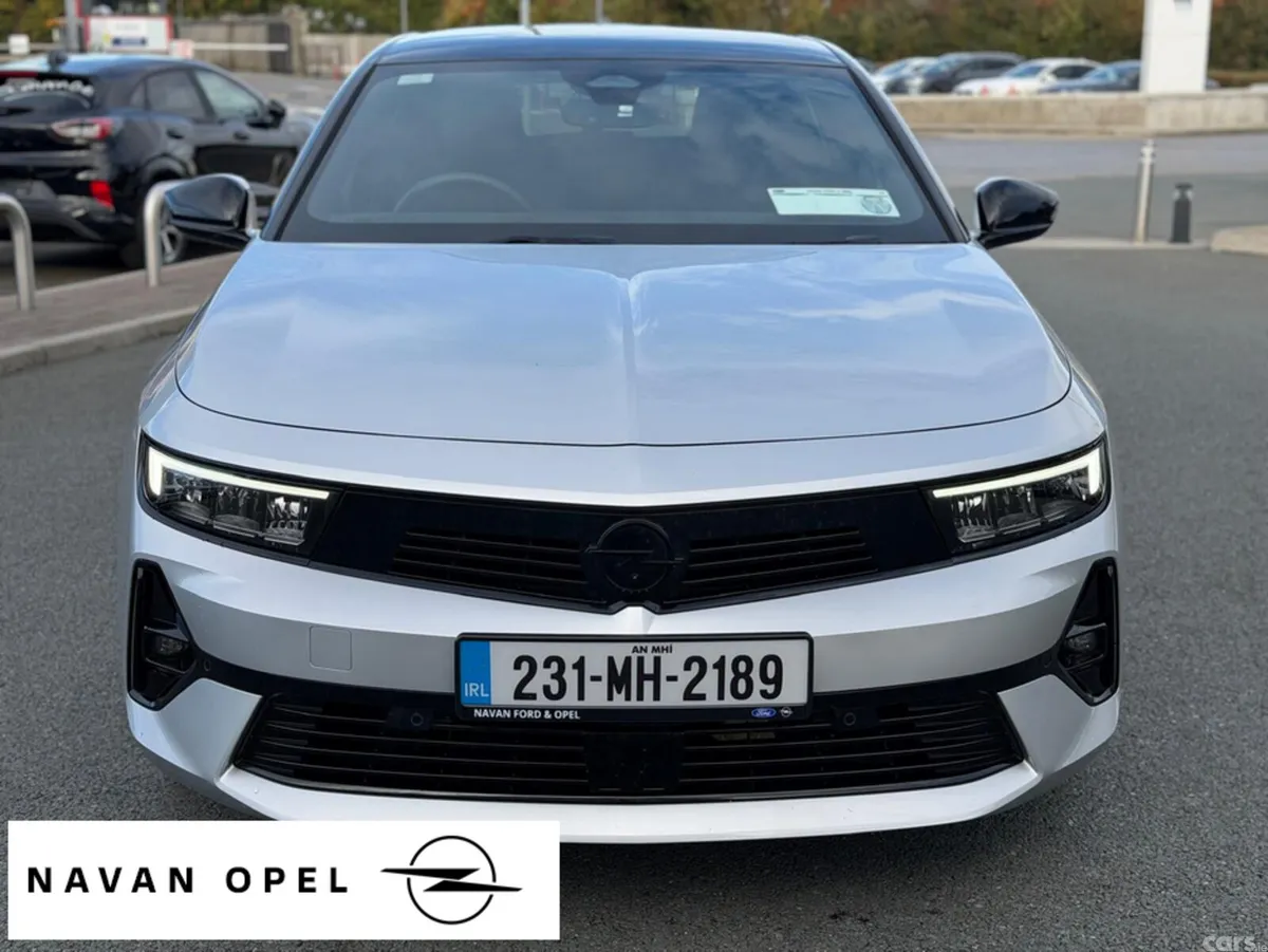 Opel Astra Hatchback, Petrol, 2023, Grey