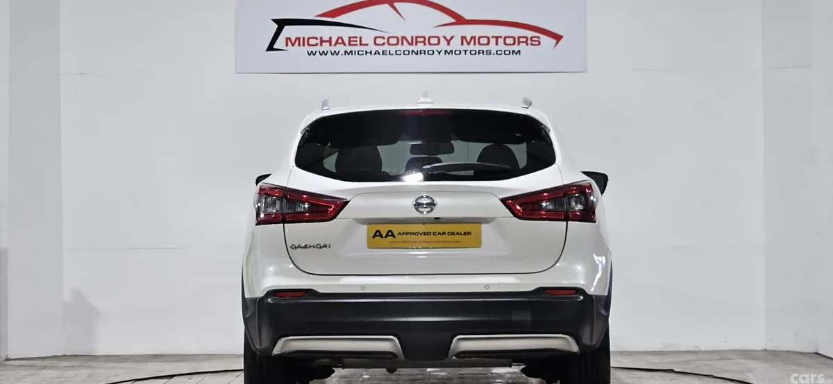 Nissan Qashqai SUV, Diesel, 2017, White