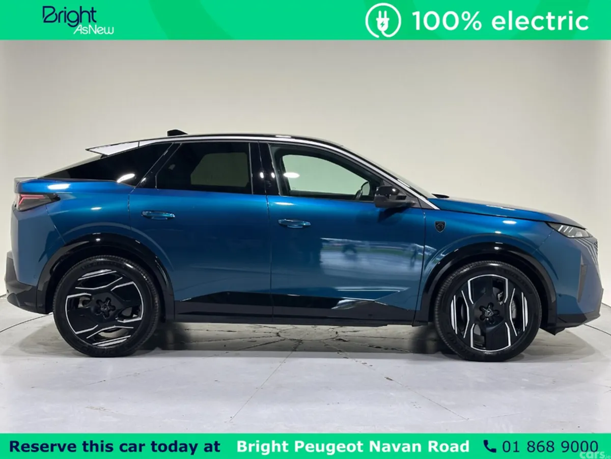Peugeot 3008 MPV, Electric, 2024, Blue