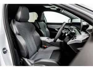 Peugeot 3008 SUV, Electric, 2027, White