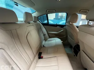 BMW 5-Series Saloon, Diesel, 2017, Blue