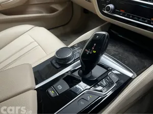 BMW 5-Series Saloon, Diesel, 2017, Blue