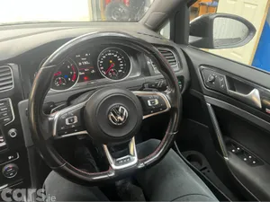 Volkswagen Golf Hatchback, Petrol, 2017, Black