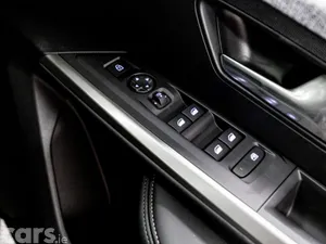 Peugeot 5008 SUV, Electric, 2027, Blue