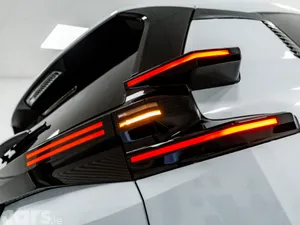Citroen C5 Aircross SUV, Petrol Hybrid, 2027, White