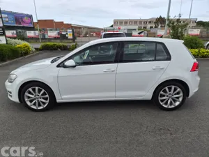 Volkswagen Golf Hatchback, Petrol, 2016, White