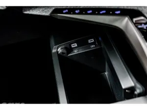 Peugeot 3008 SUV, Petrol Hybrid, 2027, Blue