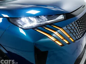 Peugeot 3008 SUV, Petrol Hybrid, 2027, Blue
