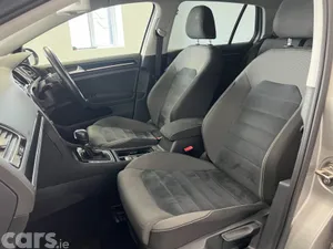 Volkswagen Golf Hatchback, Petrol, 2015, Grey