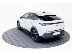 Peugeot 3008 SUV, Electric, 2027, White