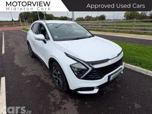 Kia Sportage SUV, Diesel Hybrid, 2023, White